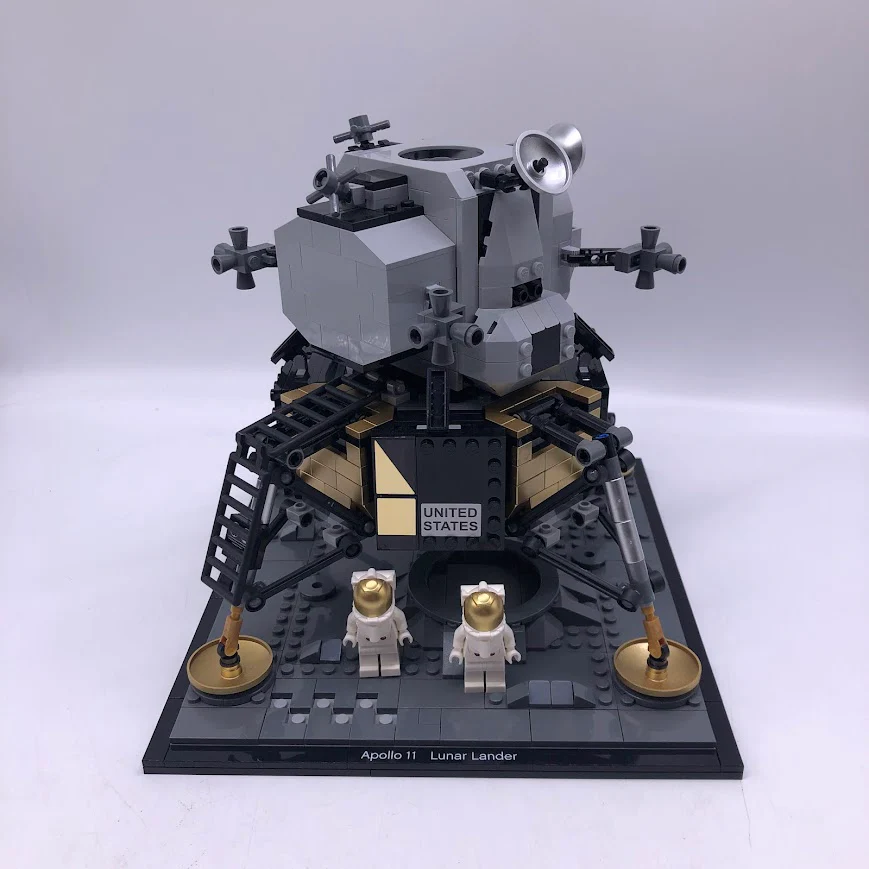 NASA Apollo 11 Lunar Lander 10266 - Used LEGO Creator Expert Set