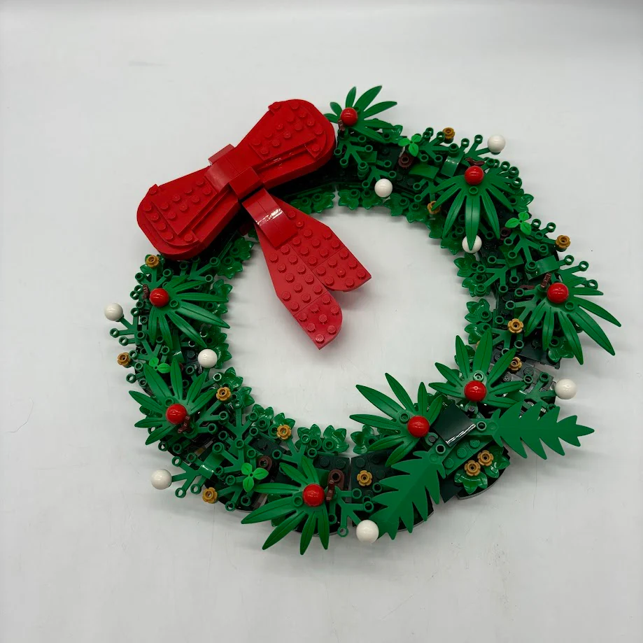 40426 Christmas Wreath 2-in-1 - Used LEGO Christmas Set