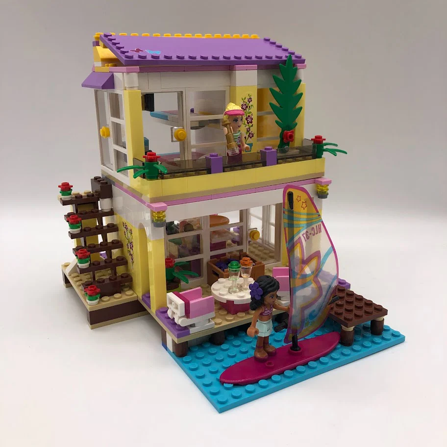 41037 Stephanie's Beach House [USED]