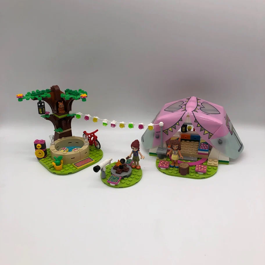 41392 Nature Glamping [USED]