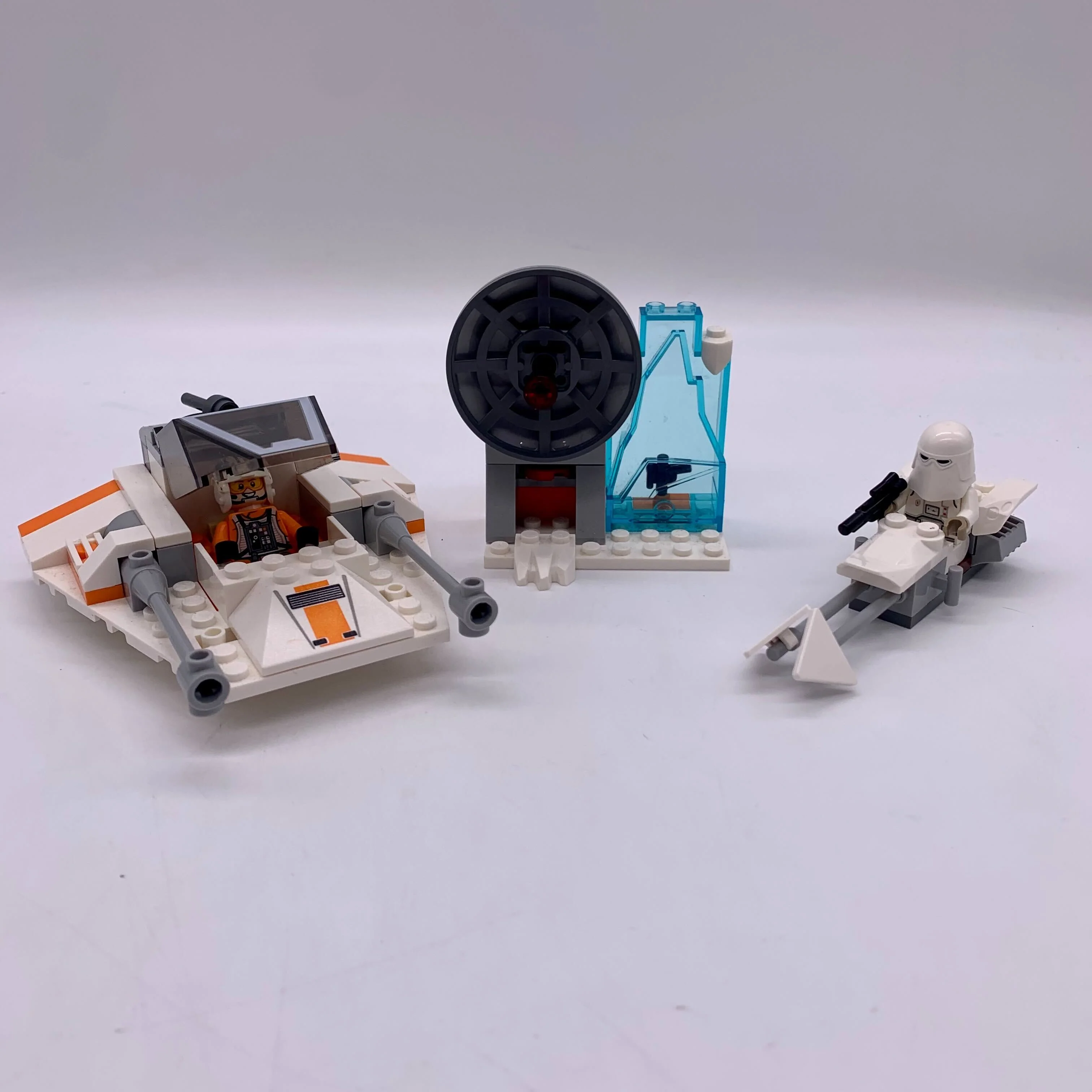 75268 Snowspeeder [USED]