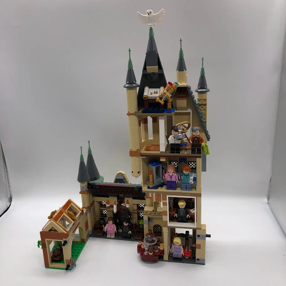 Hogwarts Astronomy Tower 75969 - Used LEGO Harry Potter Set