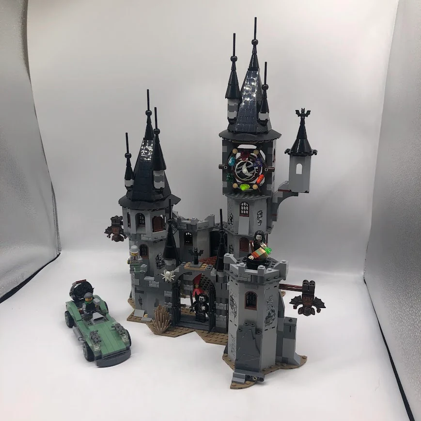 Vampyre Castle 9468 - Used LEGO Monster Fighters set