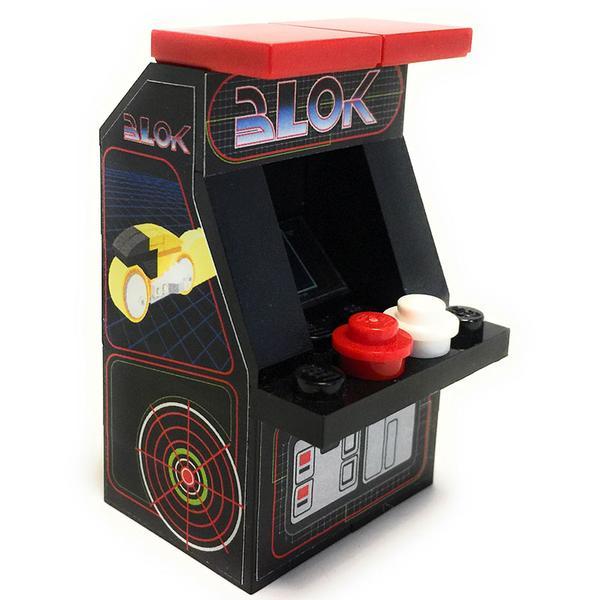 BLOK (1982 Edition) - Arcade Game - Custom LEGO® Set