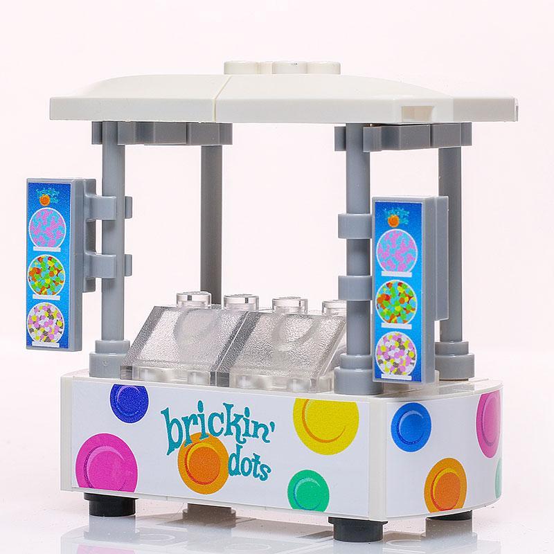 Brickin' Dots Stand - Custom LEGO® Set