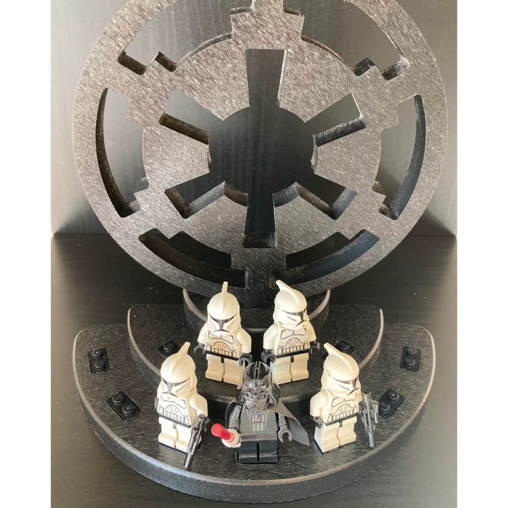 Minifigure Display - Space Bad Guys - Image 2