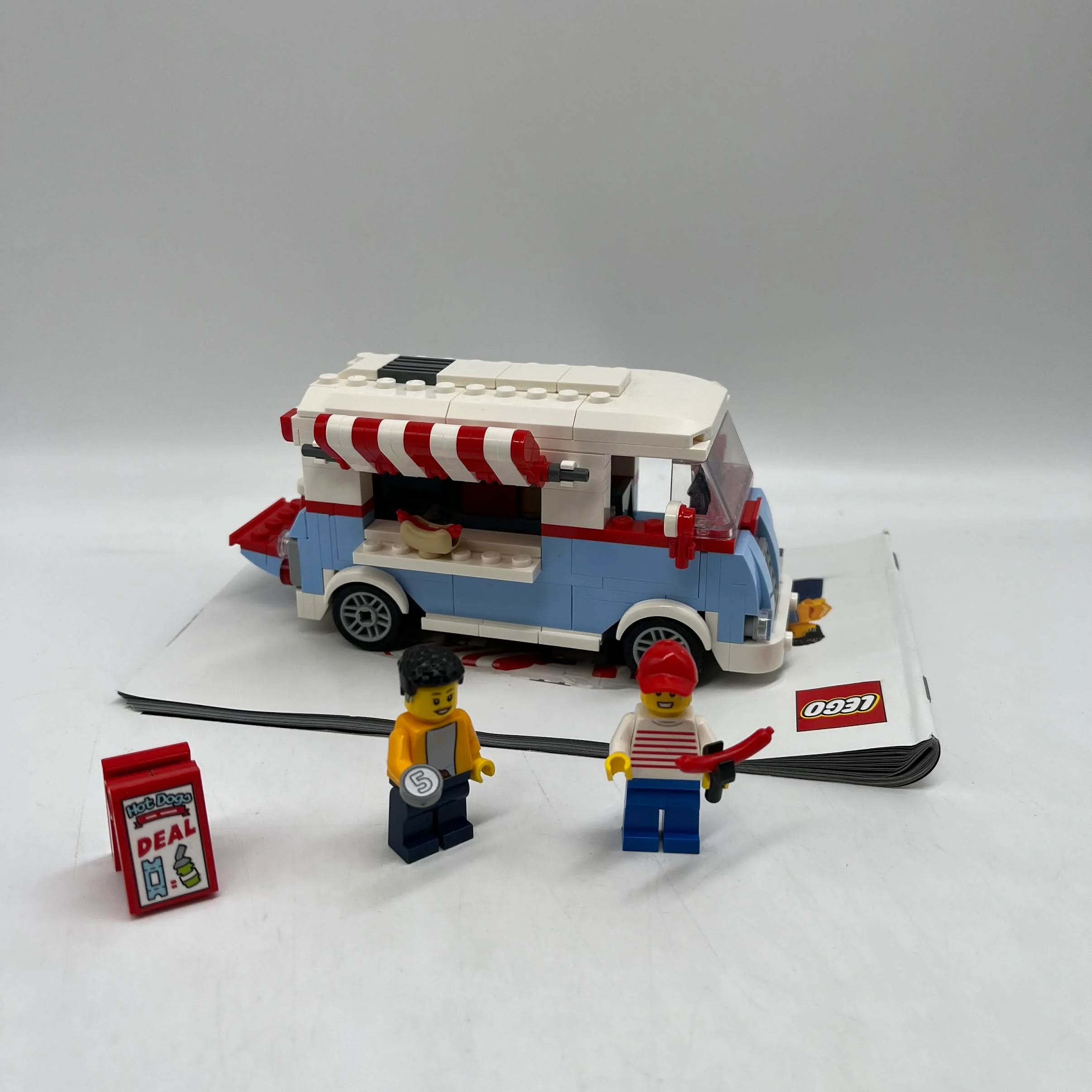 Retro Food Truck 40681 - Used LEGO Set